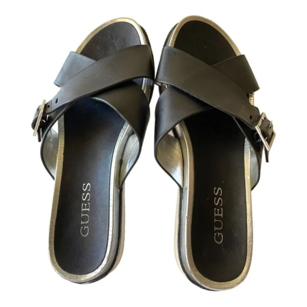 GUESS Women's Slip-on Deana Black, Sliver & White Leather Buckel Sandel Sz 9.5